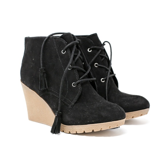 mia baylie wedge bootie